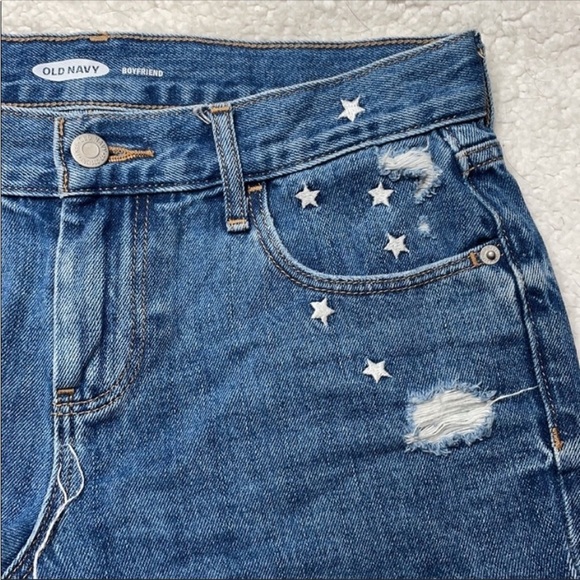 Old Navy Boyfriend Cut Off Jeans Denim embroidered Stars Distressed Size 0 - Picture 2 of 6